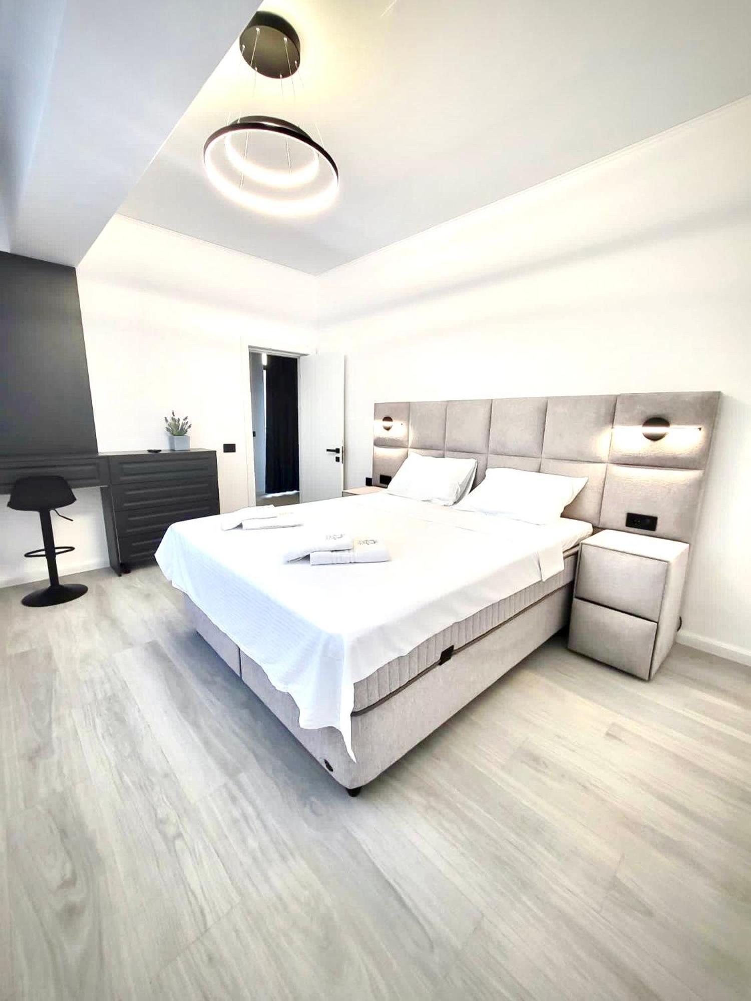 Mamaia Nord Vip Aparthotel Năvodari Esterno foto