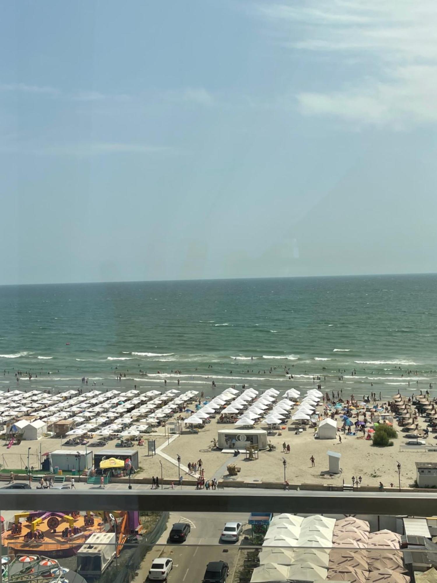 Mamaia Nord Vip Aparthotel Năvodari Esterno foto